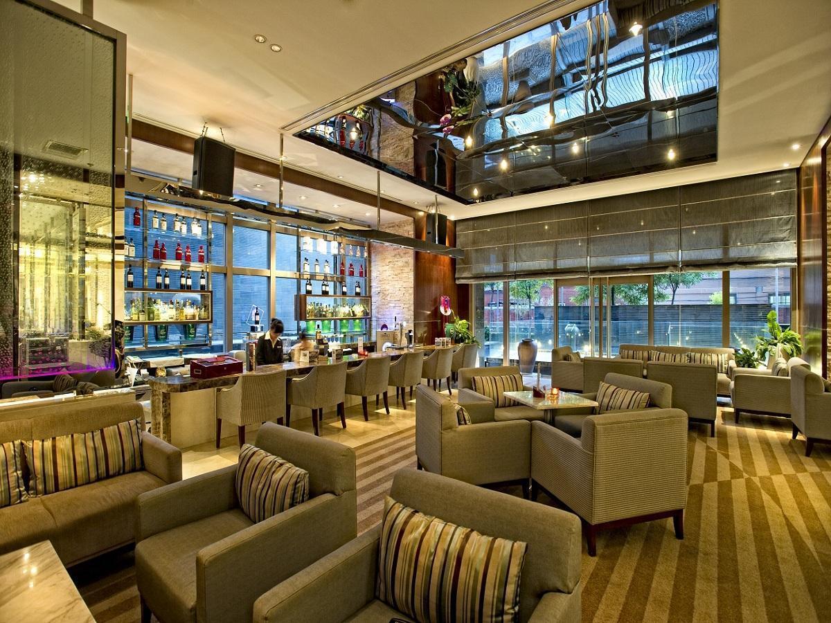 Hotel Nikko Tianjin Eksteriør bilde The lounge at the airport