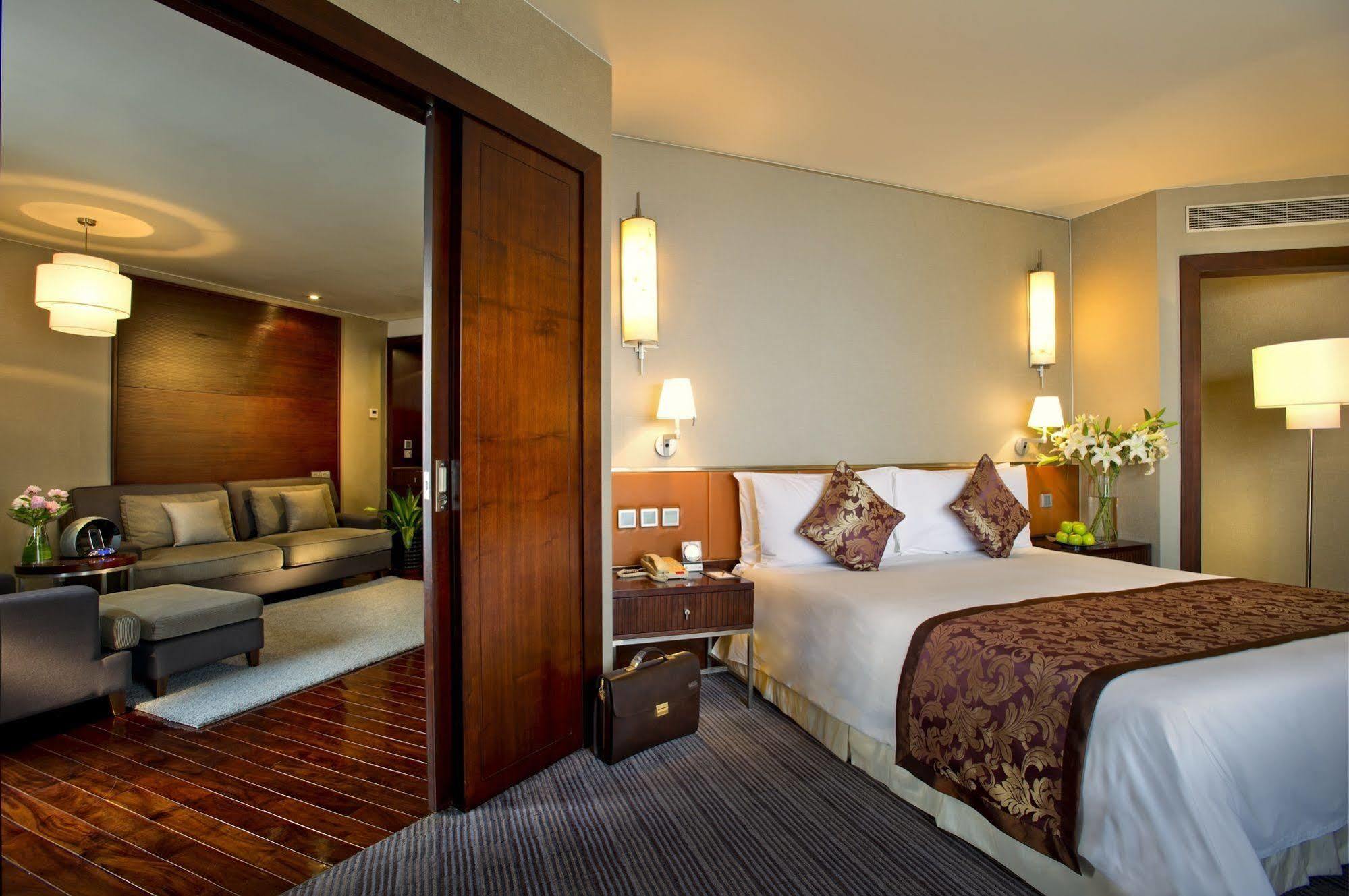 Hotel Nikko Tianjin Eksteriør bilde Suite at the InterContinental Hotel, London, Park Lane